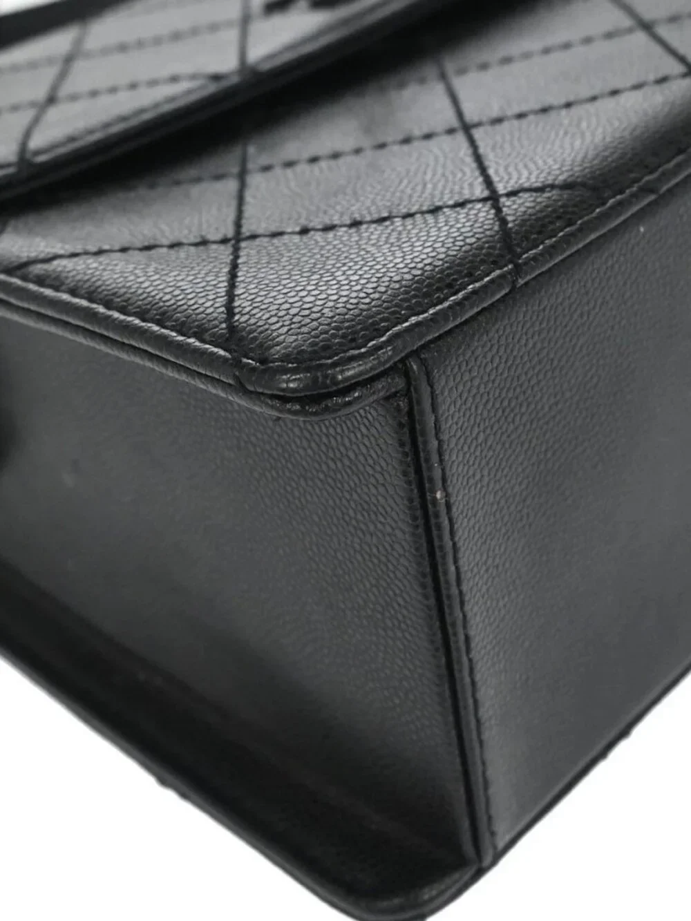 Chanel Black Calfskin Shoulder Bag 197861